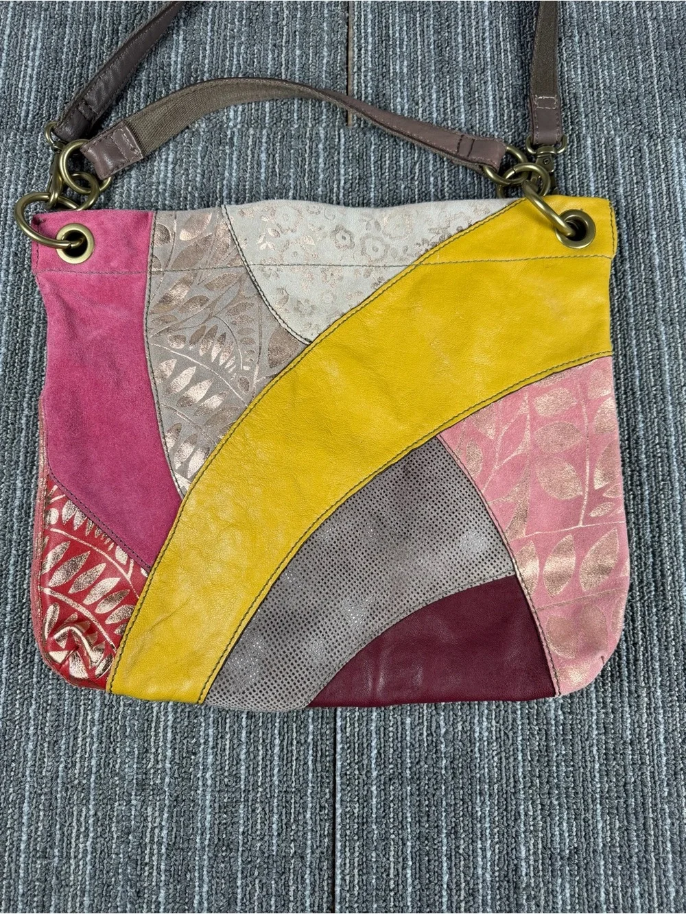 FOSSIL Love Life Vintage 1954 Multi-Color Leather Suede Shoulder Purse #ZB4540